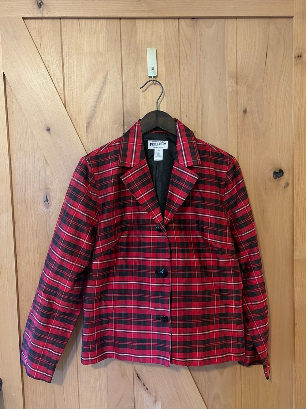 Pendleton Blazer Women’s  Red Plaid Silk Button Front Casual VTG Size 12 Holiday